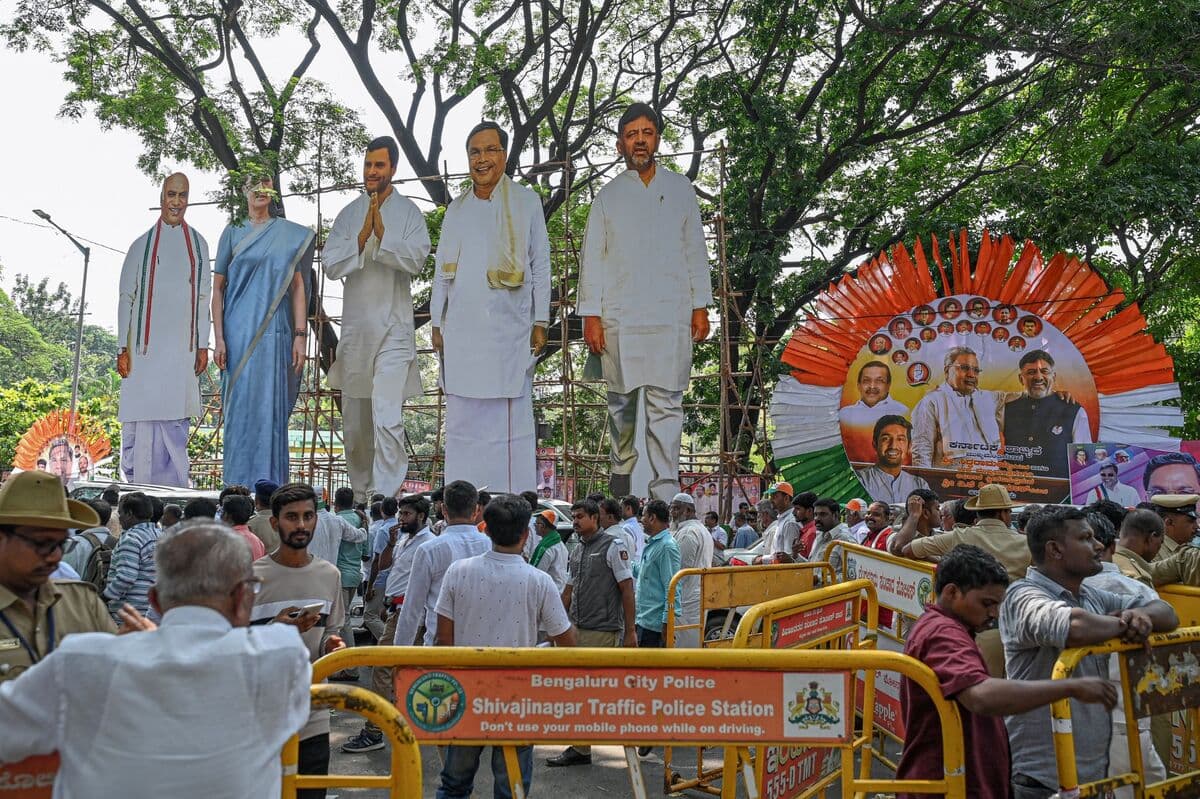 Siddaramaiah Steps Down as Chief Minister of Karnataka, India