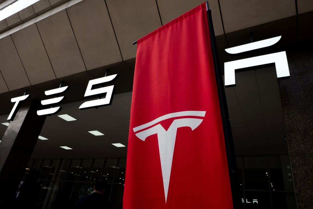 Tesla's Stock Remains Steady Following SpaceX's Recent IPO