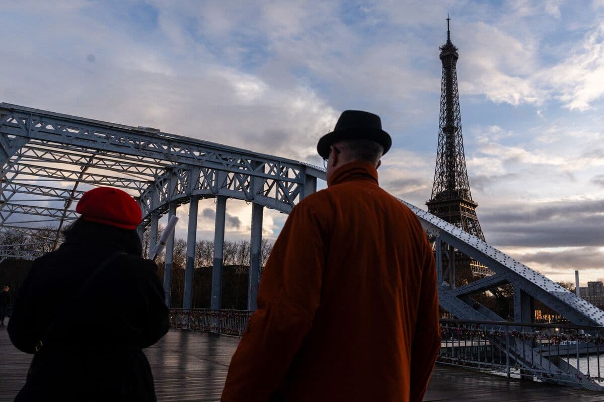 IMF Lowers Growth Forecast for France Amid Rising Uncertainty