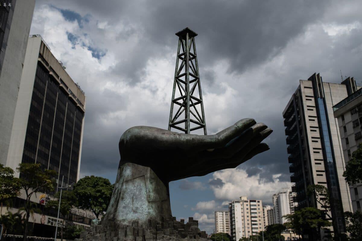 Venezuela Issues Draft Regulations for New Oil Law Affecting Companies