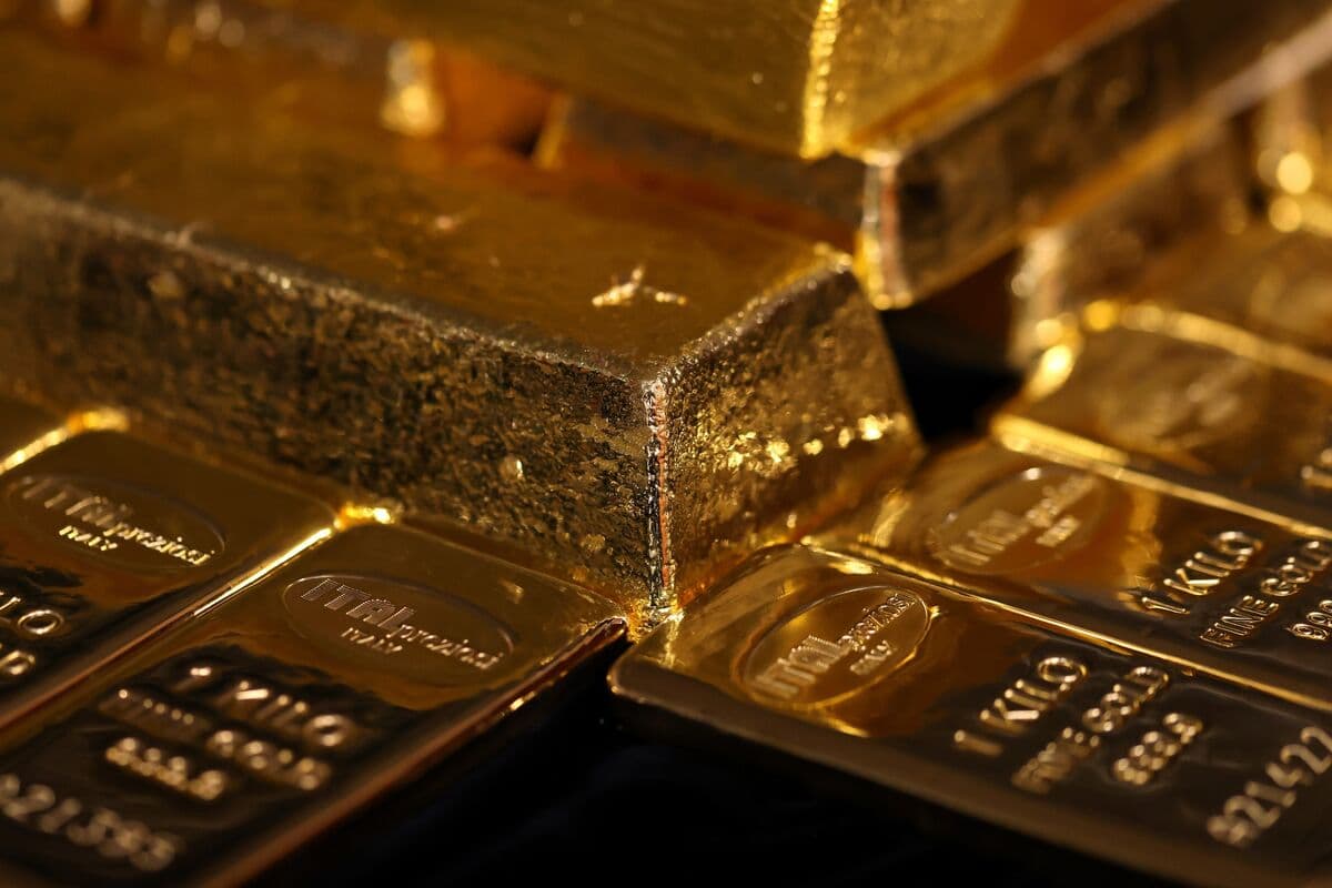 RBI Report Indicates Possible Gold Sales to Protect Foreign Reserves