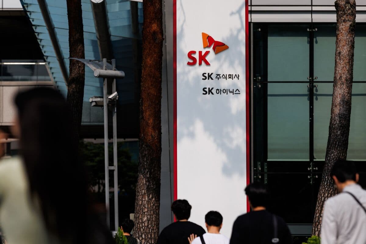 SK Hynix Shares Expected to Rise 17% Following $26.5 Billion ADR Offering