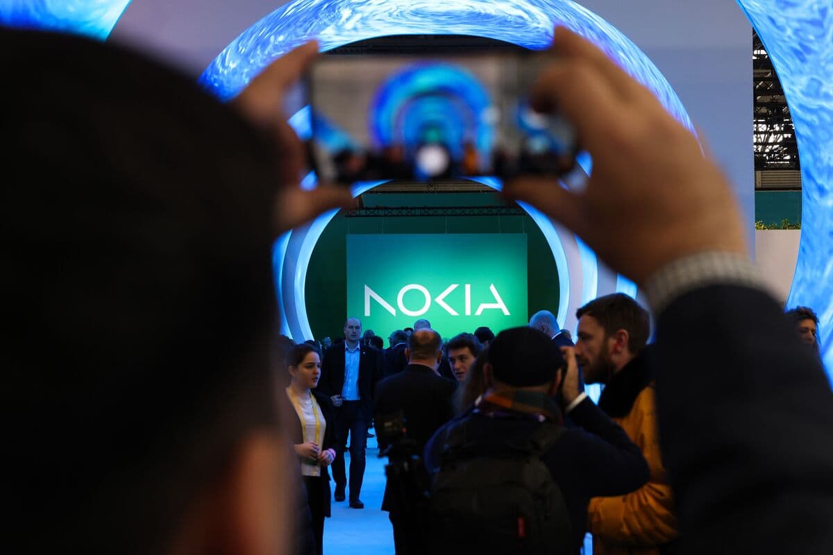 Tech Stocks Like Dell and Nokia Surge as AI Drives $1.7 Trillion Growth