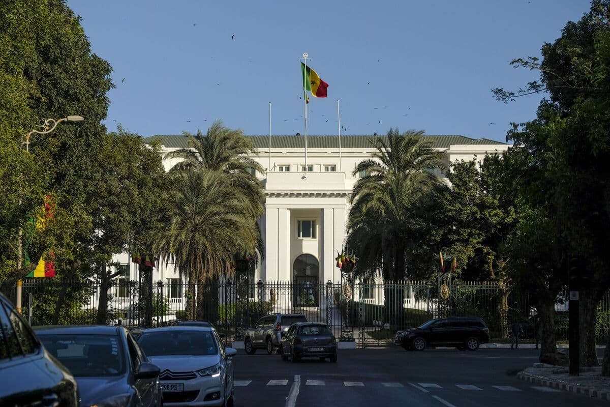 Senegal Trade Minister Indicates Willingness to Discuss Debt Restructuring