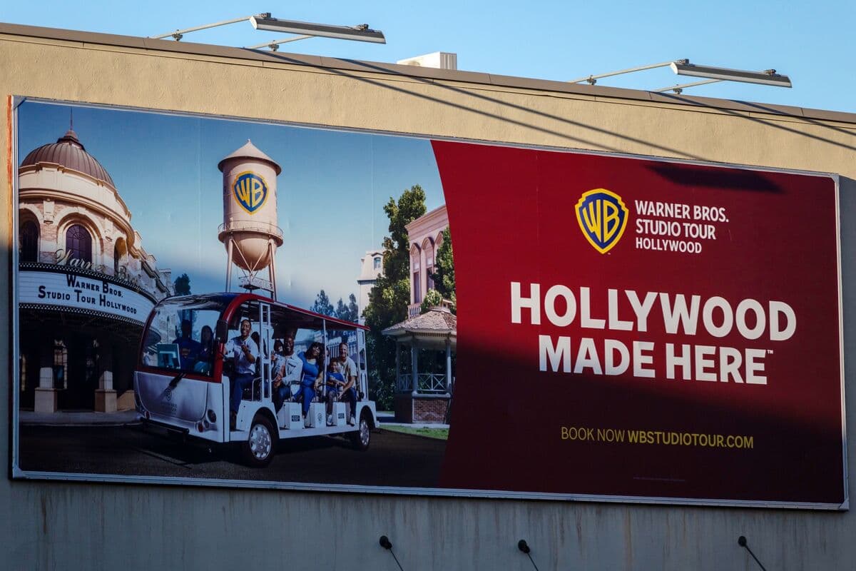 EU Reviews Paramount's $110 Billion Warner Bros. Discovery Acquisition