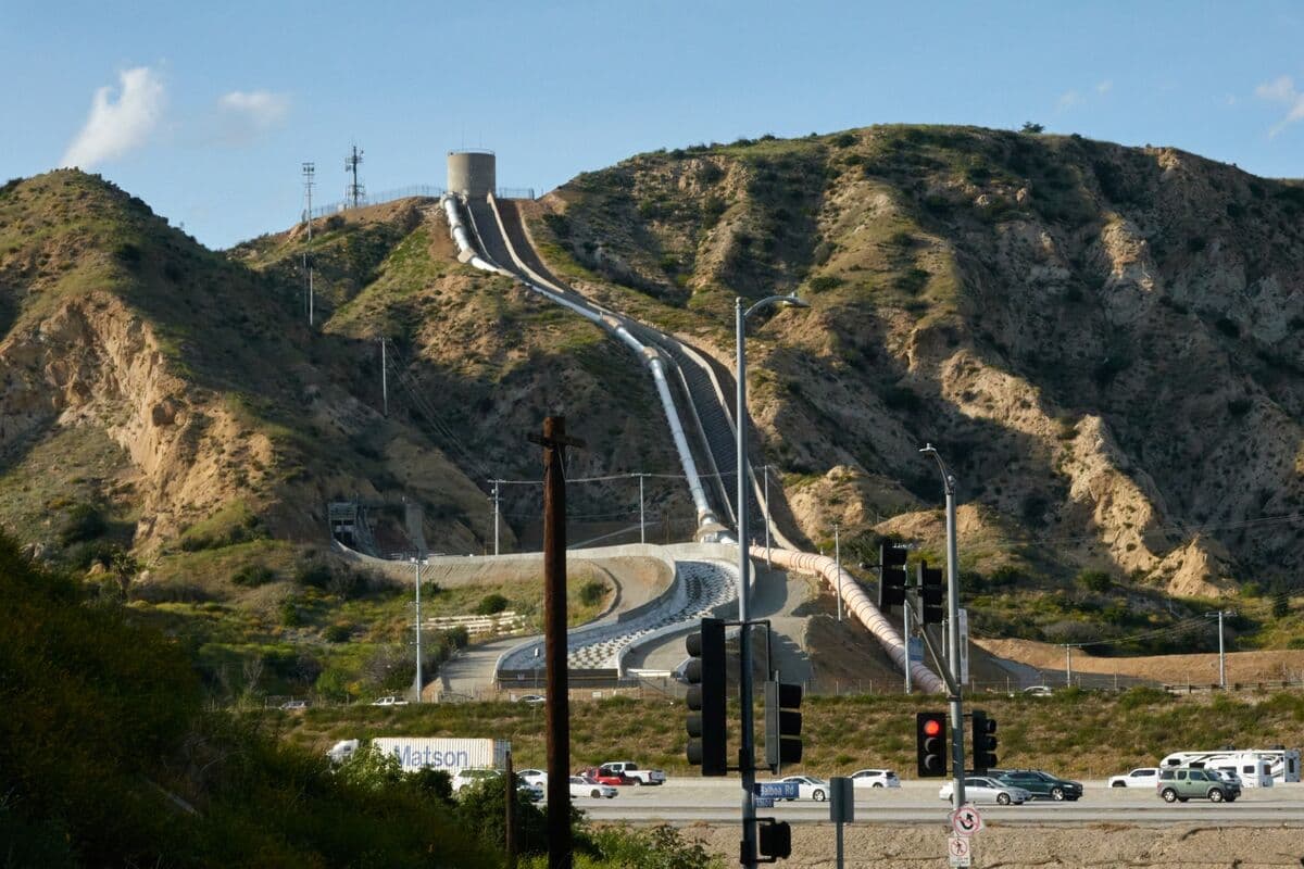 Water Utilities Issue Record $21 Billion in Bonds Amid Federal Budget Cuts
