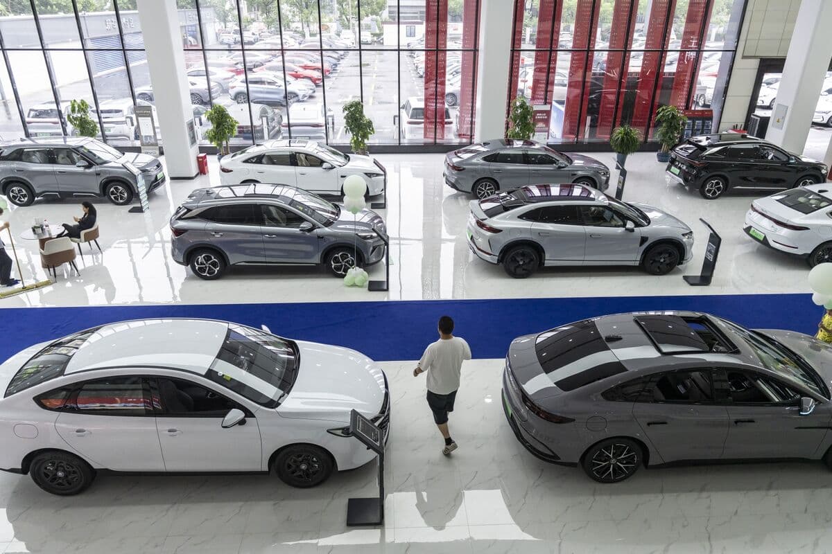 Average Age of Chinese Electric Vehicles Stands at 1.8 Years