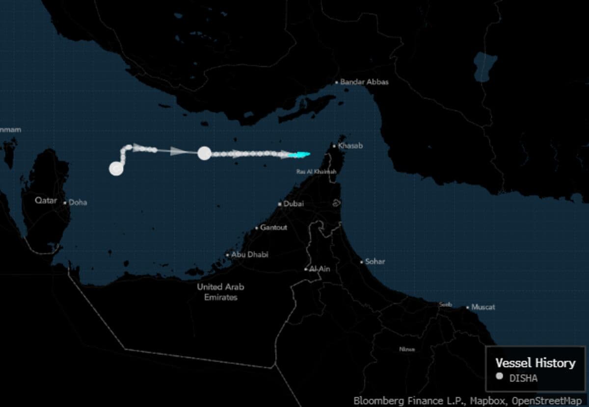 LNG Tanker Approaches Hormuz Following US-Iran Deal to Reopen Waterway
