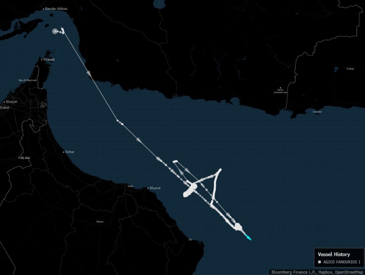 US Navy-Delayed Supertanker Carrying Iraqi Crude Resumes Voyage to Vietnam