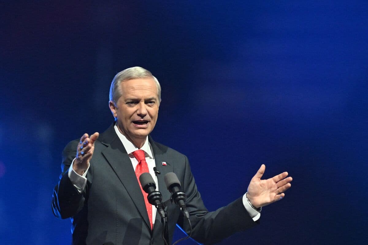 Chile's New Government Challenges Previous Administration's Debt Projections