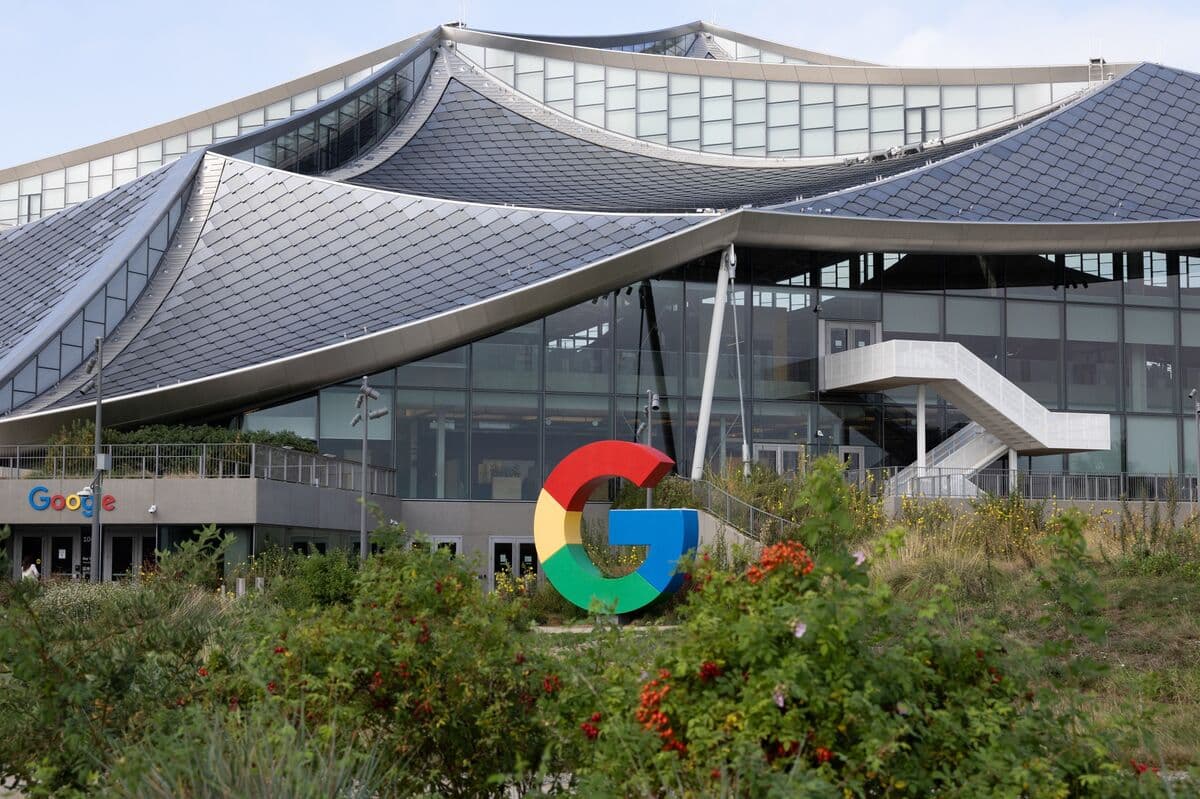 Alphabet Plans to Raise $80 Billion in Equity for AI Investments