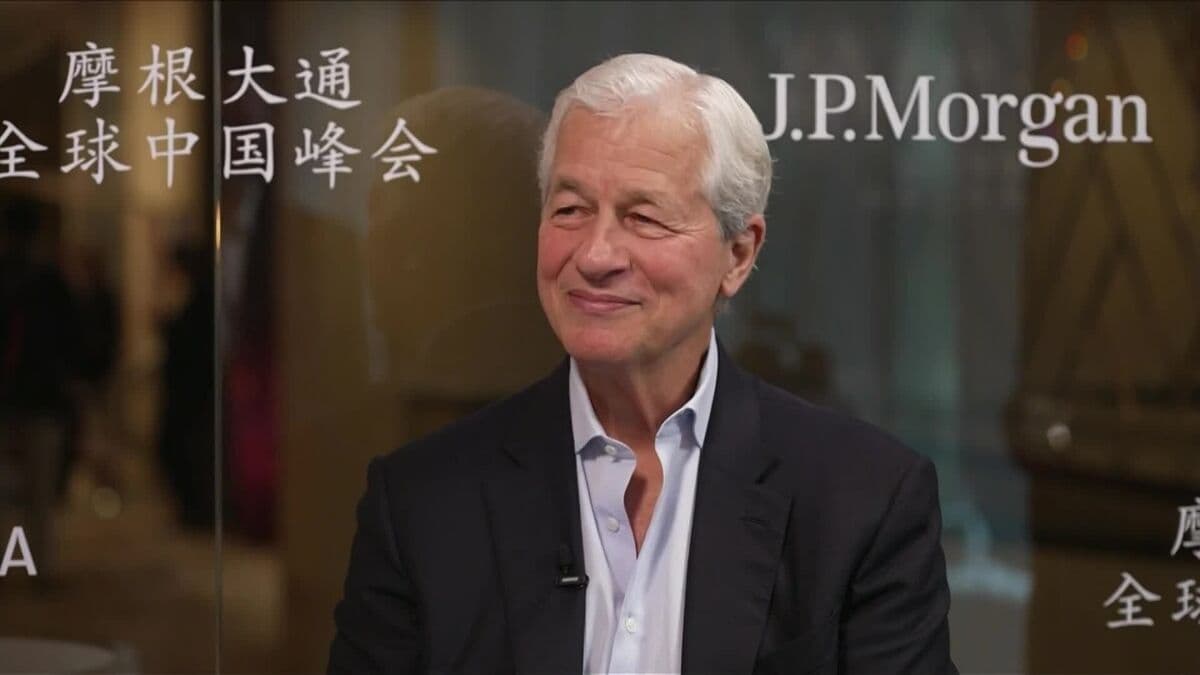 JPMorgan CEO Jamie Dimon Discusses Bond Yields, AI, and Geopolitical Issues