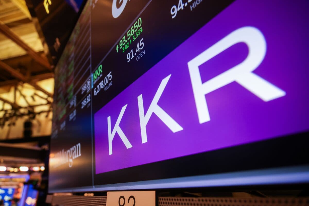 KKR Opens Milan Office to Expand Dealmaking in Italy