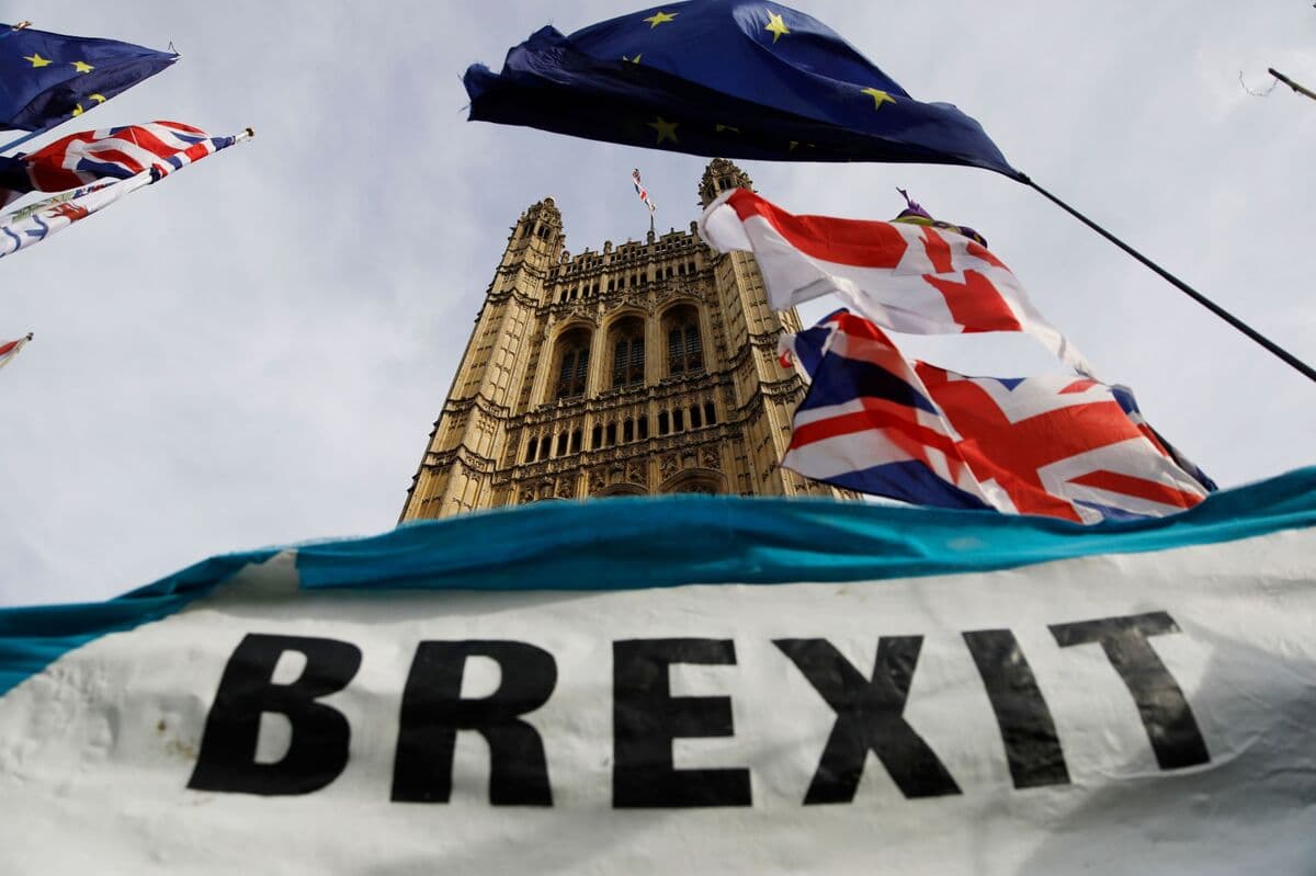 Campbell and Rees-Mogg Disagree on Brexit, Agree on No Second Vote