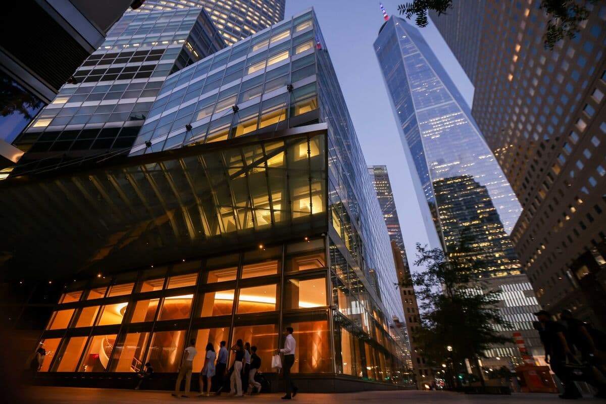 Goldman Sachs Proposes Financing Options for Private Fund Investors