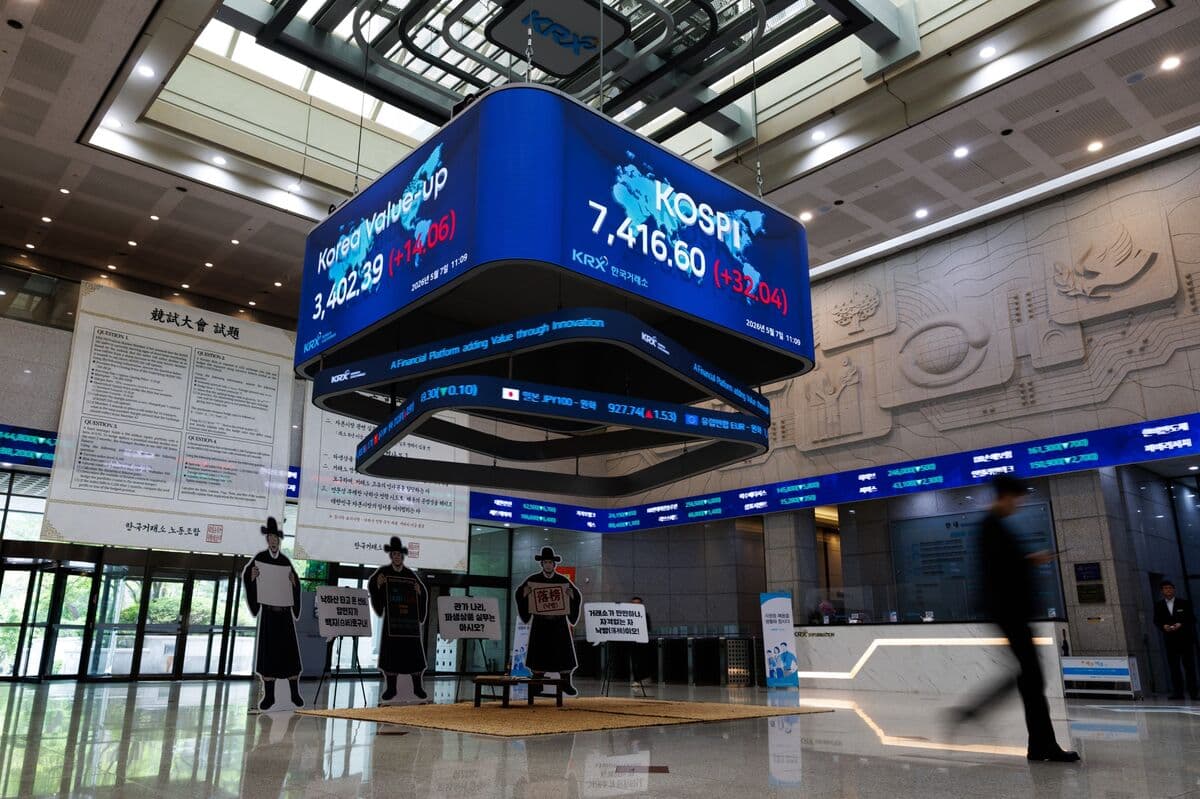 South Korea Surpasses India to Become the Sixth-Largest Stock Market