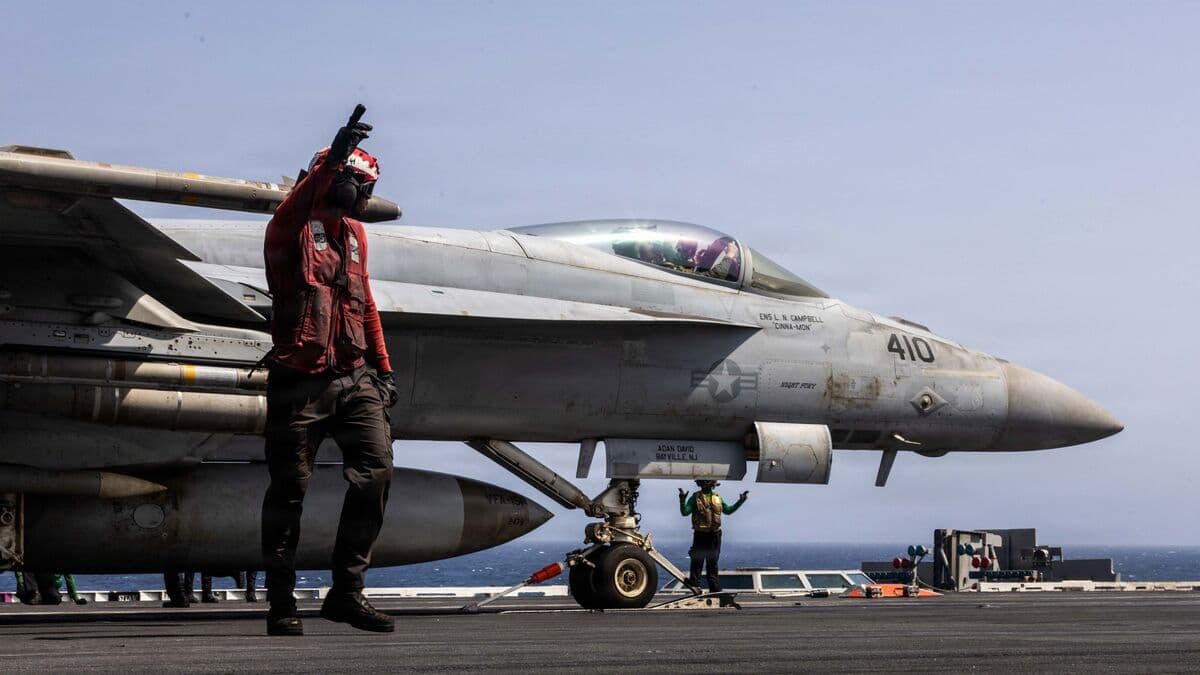 US Conducts Additional Strikes on Iranian Targets, Complicating Truce Efforts