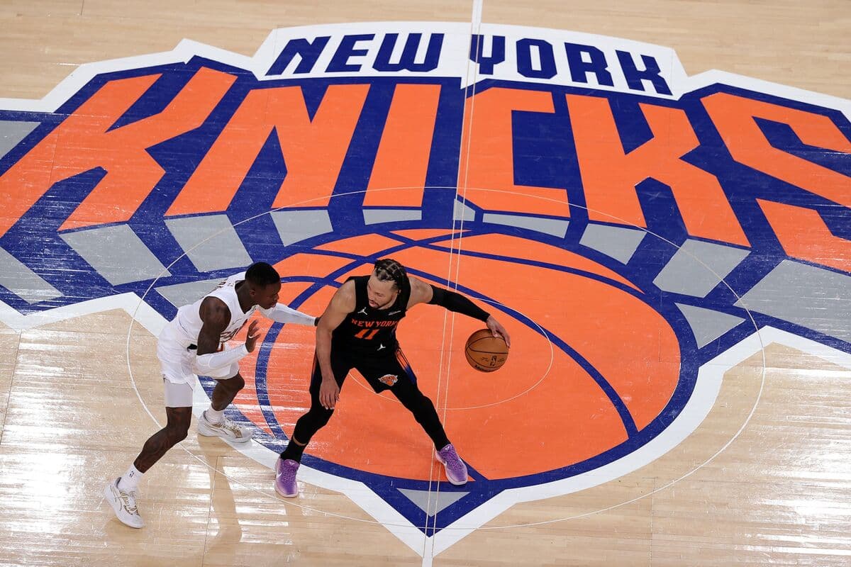 New York Knicks' Success Benefits Lenders of Game Broadcast Company