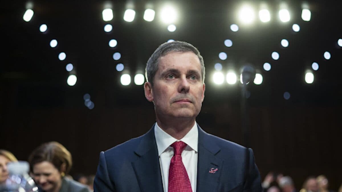 Eli Lilly's CEO Aims to Navigate Pharma's Boom-Bust Cycle
