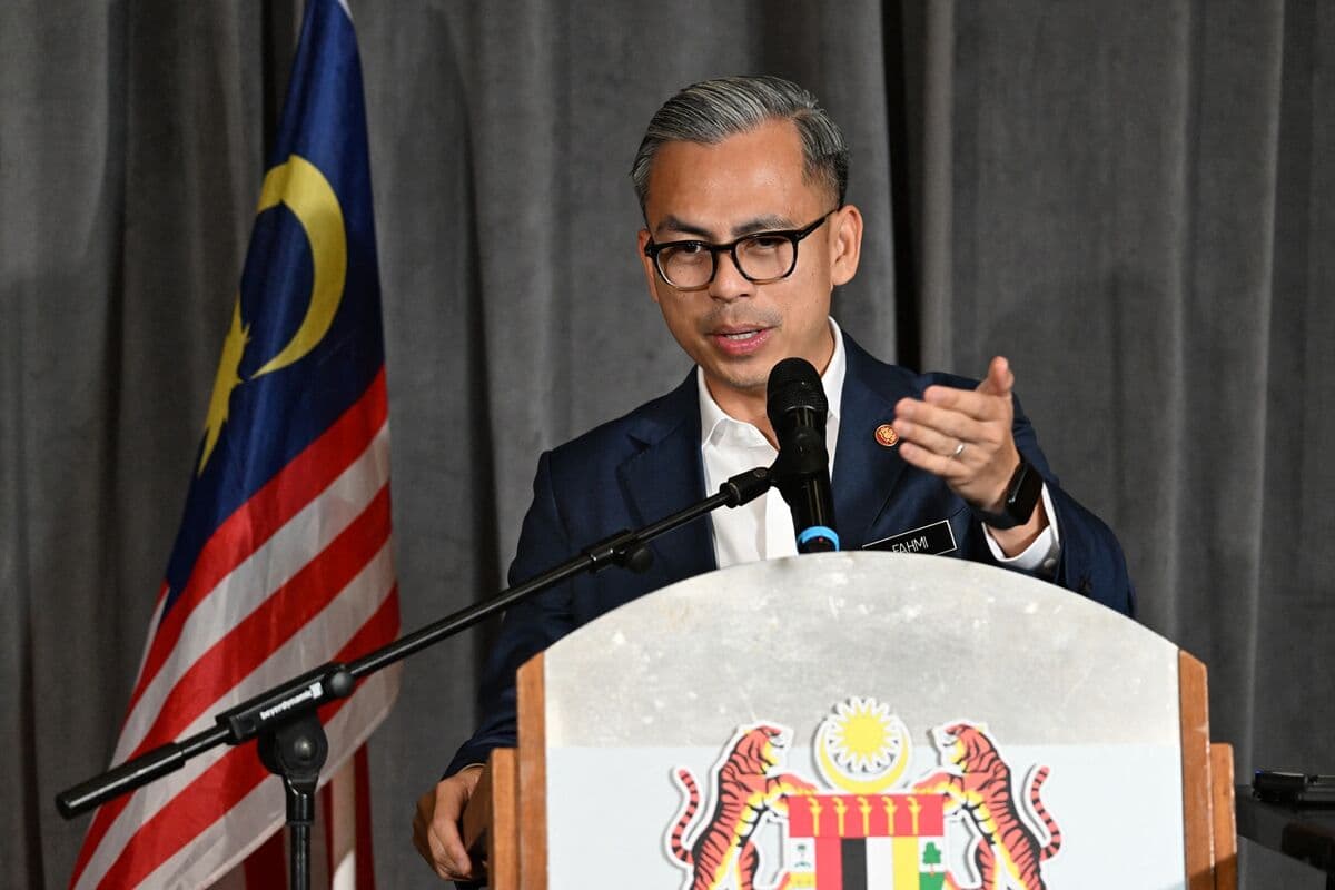 Malaysian Minister Affirms Coalition Will Remain Until Term Completion