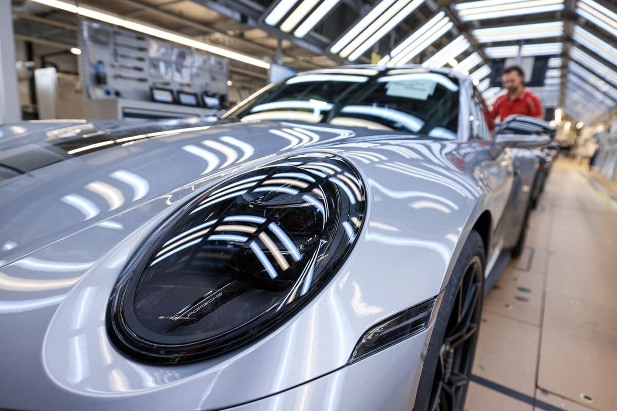 Porsche to Streamline Model Range Amid Rising Profit Pressures