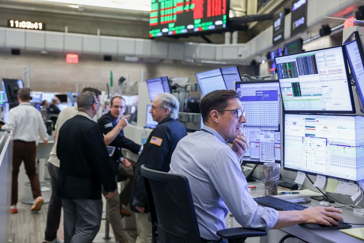 S&P 500 Futures Remain Stable as Investors Await Inflation Data and Warsh Testimony