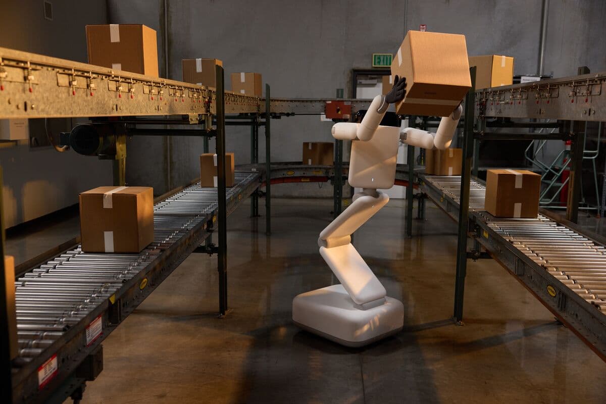 Startup Supported by Former Google CEO Launches AI-Powered Industrial Robot with LG