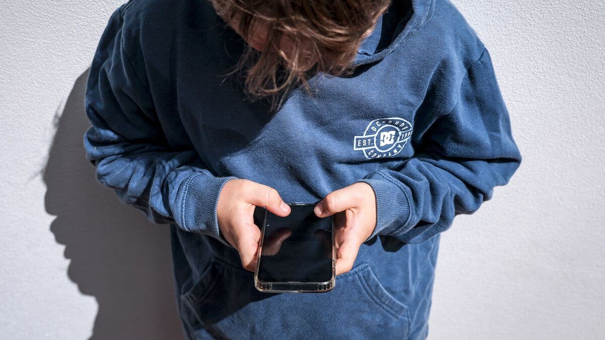 UK to Implement Social Media Ban for Users Under 16 Starting Next Year