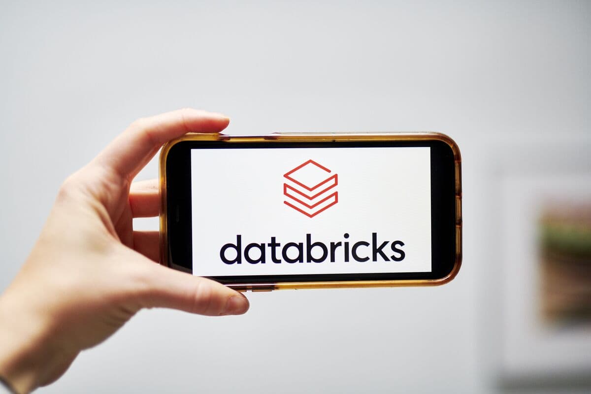 Databricks Reports 100% Growth in Data Warehousing Business Amid Competition
