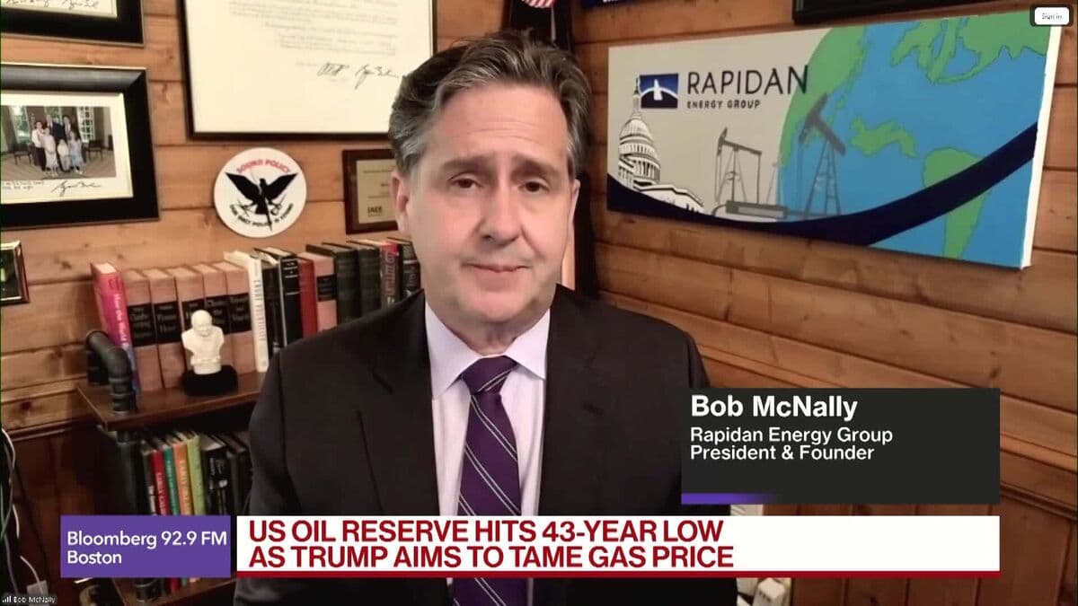U.S. Oil Reserves Reach Lowest Level in 43 Years Amid Iran Tensions