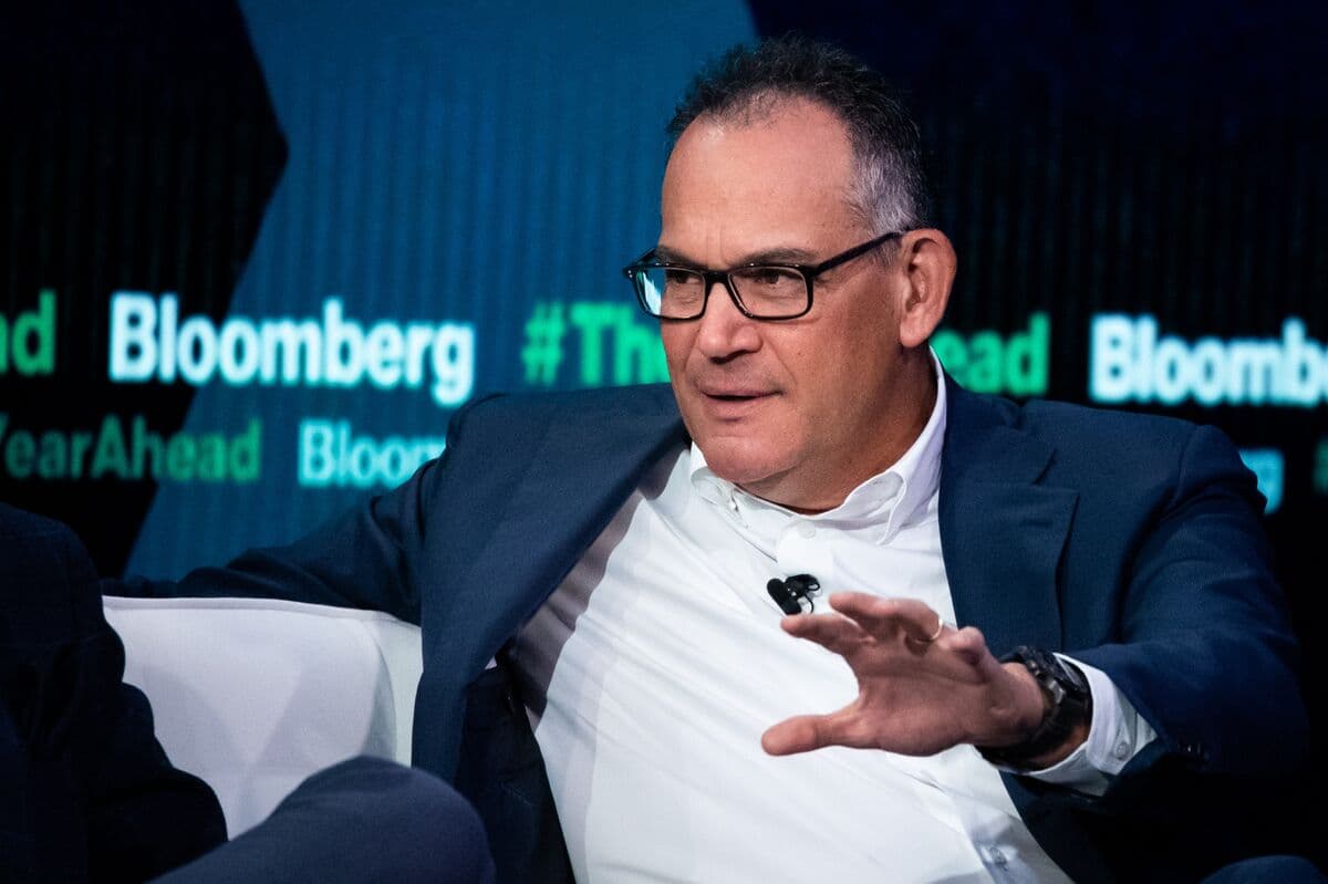 David Simon, Shopping Mall King, Dies at 64 After Cancer Fight