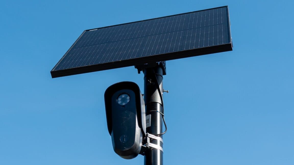 New Technology Connects Mobile Phones to Vehicle License Plates