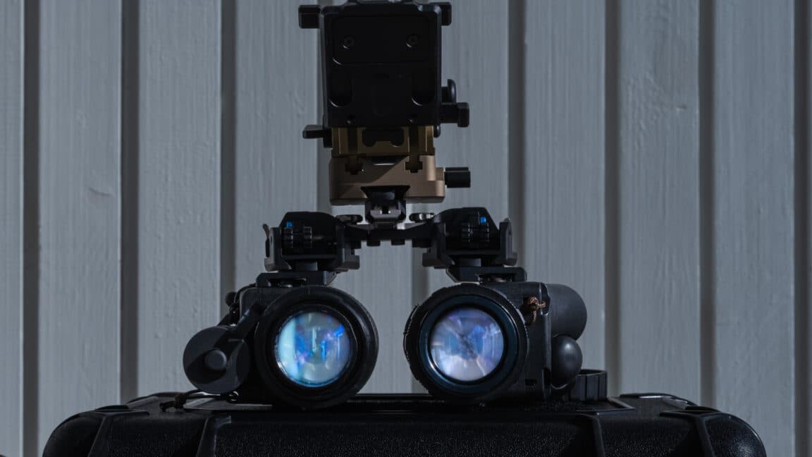 Researchers Develop Full-Color Night Vision Goggles Using Infrared Technology