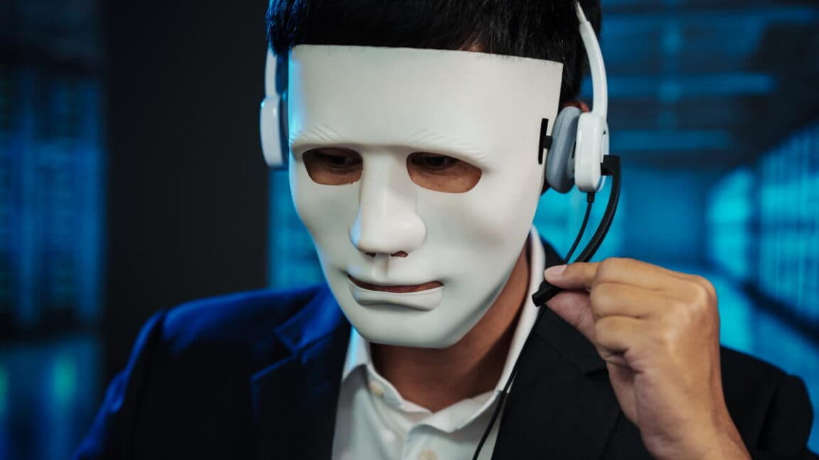 AI Chatbots More Effective Than Humans at Establishing Trust