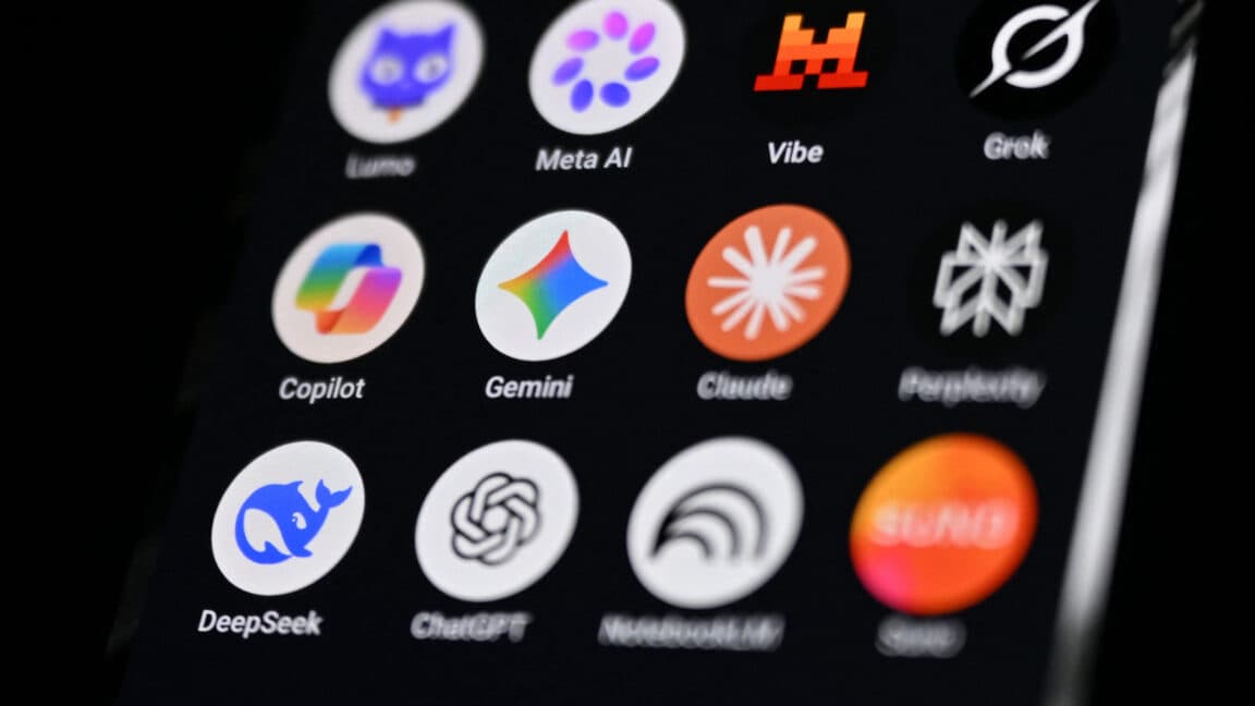 OpenAI and Anthropic Reduce Prices Amid Rising Competition from Chinese AI Firms