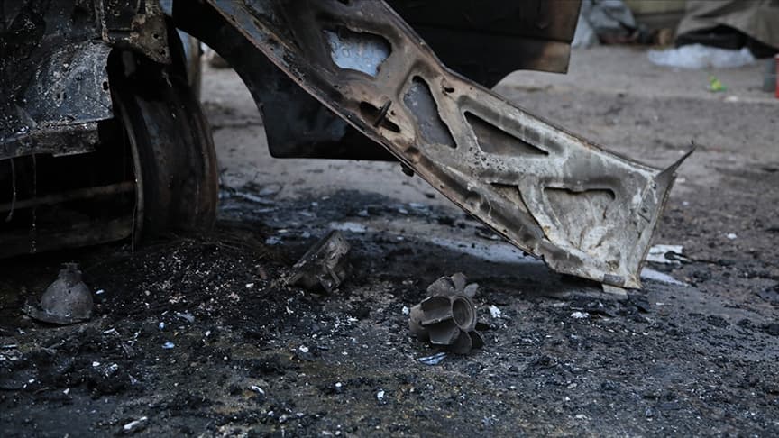 Halep'in Şeyh Maksud Mahallesi'nden patlama sesleri geldiği belirtildi