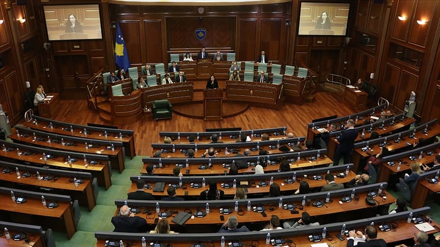 Kosova Meclisi feshedildi, yeniden erken genel seçime gidiliyor