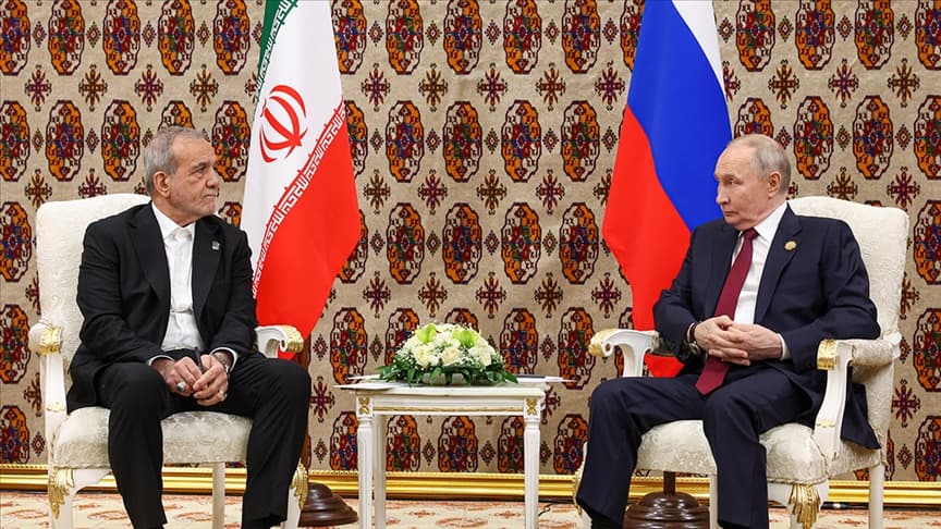 Putin, İran Cumhurbaşkanı Pezeşkiyan ile telefonda görüştü