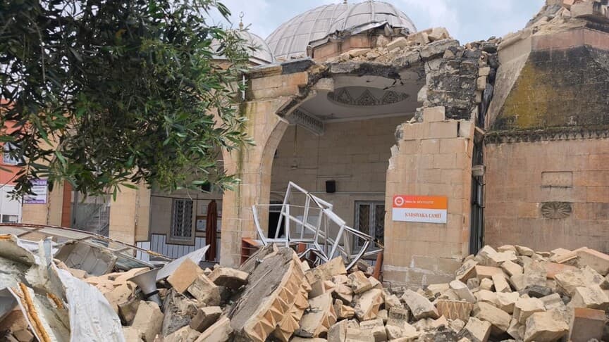 Şanlıurfa'da fırtınanın verdiği hasar gün aydınlanınca ortaya çıktı