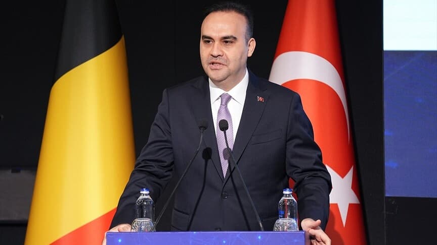Bakan Kacır: Türkiye, Avrupa'nın güvenilir bir ortağı