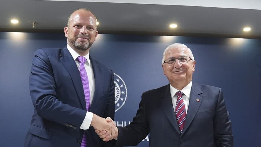 Milli Savunma Bakanı Güler, Belçika Savunma Bakanı Francken ile görüştü
