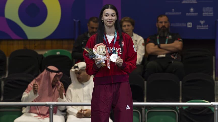Elif Sude Akgül, 2026 Avrupa Tekvando Şampiyonası'nda altın madalya aldı