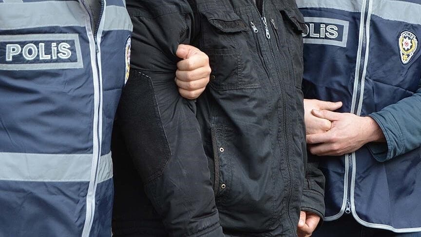İmamoğlu'na yönelik suç örgütü soruşturmasında 12 kişi gözaltına alındı
