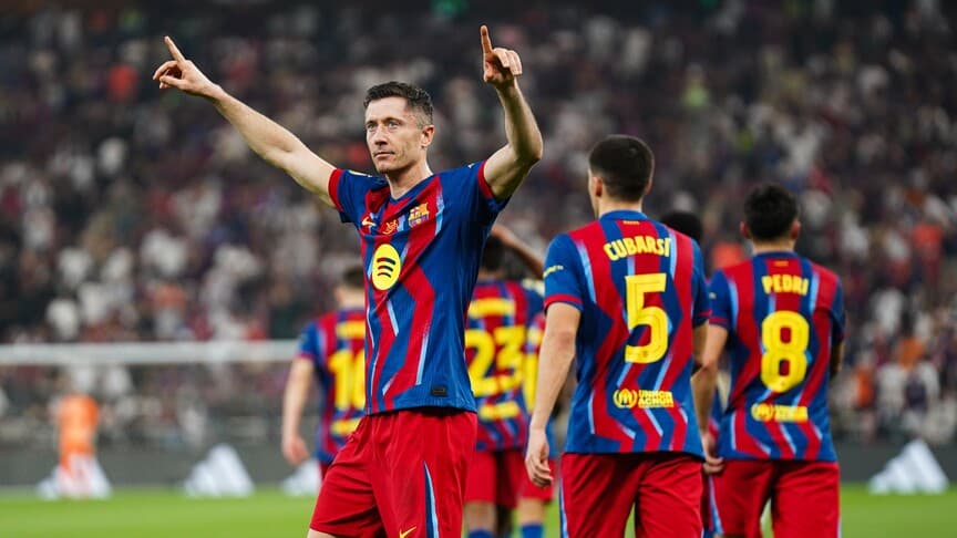 Robert Lewandowski, sezon sonunda Barcelona'dan ayrılacağını açıkladı