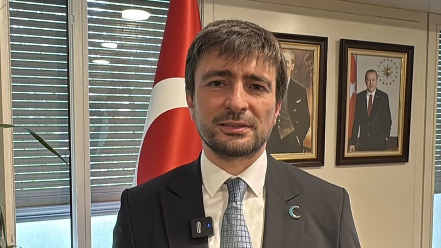 Yeşilay, bağımlılıkları önlemek için sürekli çalışmalar yapıyor