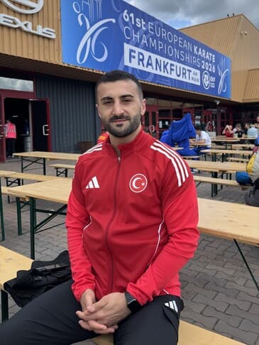 Uğur Aktaş, Avrupa Karate Şampiyonası'nda finale yükseldi