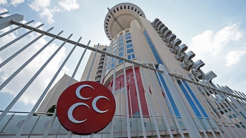 MHP, 17 yılda 820 kişiye Siyaset ve Liderlik Eğitimi verdi