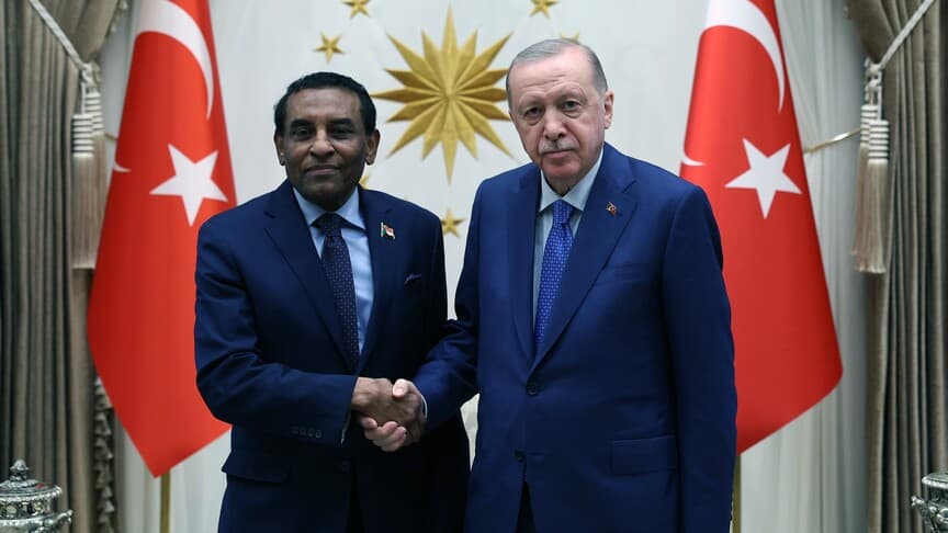Sudan'da yeniden inşa süreci başlatılacak mı?