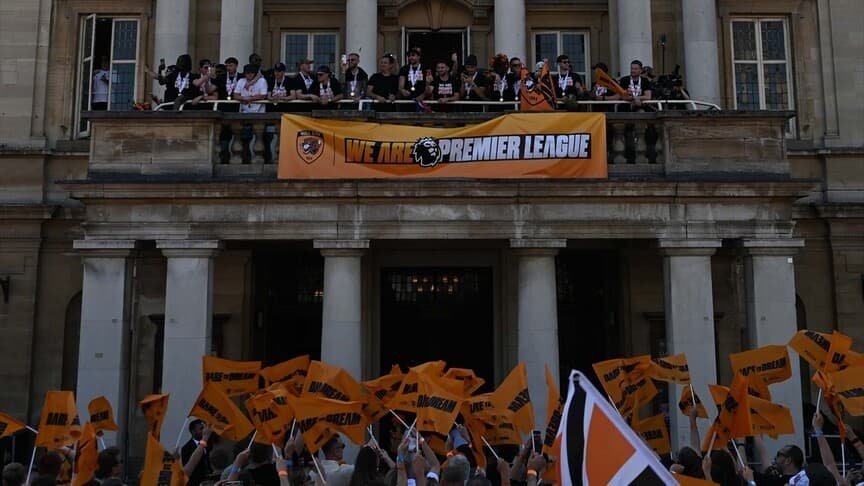 Hull City, Premier Lig'e yükselişini taraftarlarıyla kutladı