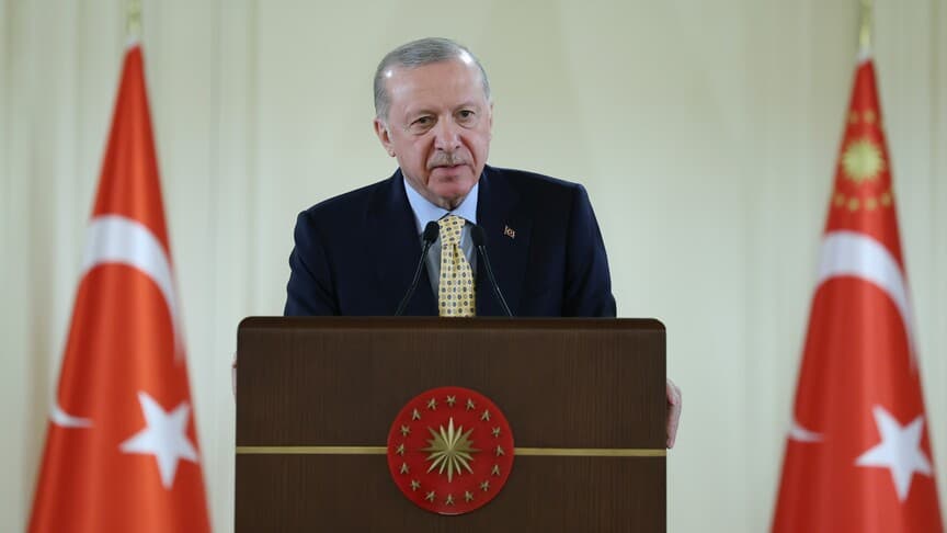 Cumhurbaşkanı Erdoğan, Türk hacılarla bayramlaşmak için telefonda görüştü